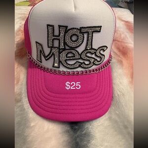 Trucker hat
